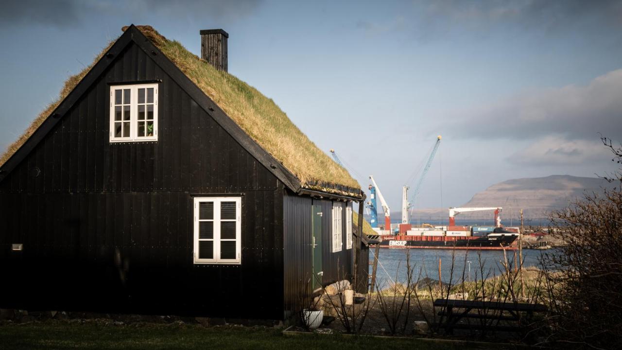 Traditional Faroese House In Torshavns City Center Екстериор снимка